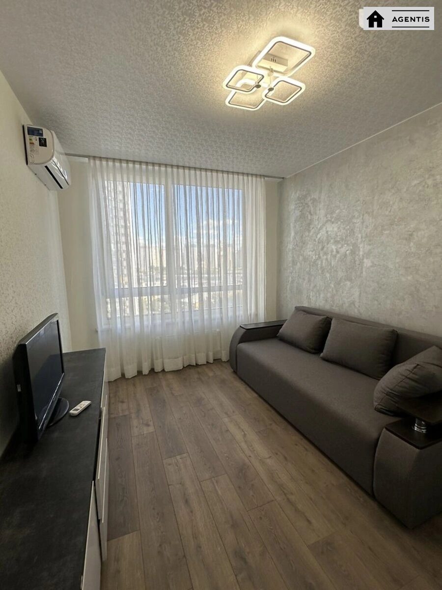 Apartment for rent 1 room, 40 m², 12th fl./26 floors. 15, Dniprovs'ka embankment 15, Kyiv. 