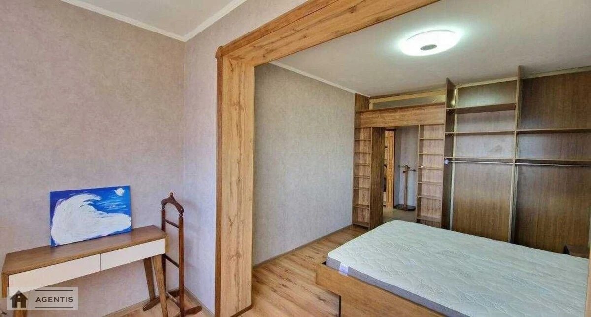 Сдам квартиру 2 комнаты, 61 m², 9 эт./16 этажей. 25, Петра Григоренка просп., Киев. 