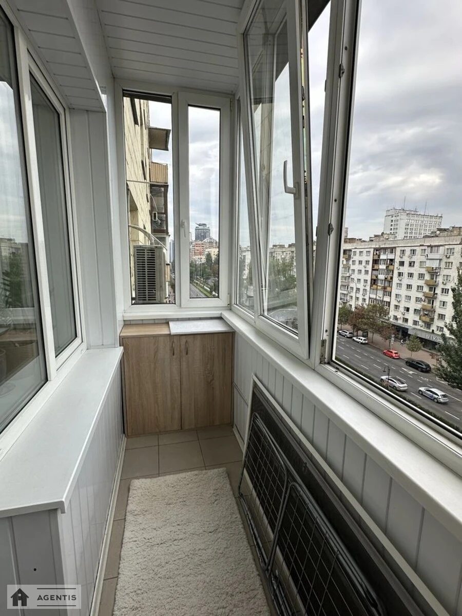 Apartment for rent 1 room, 46 m², 7th fl./9 floors. Lesi Ukrayinky, Kyiv. 