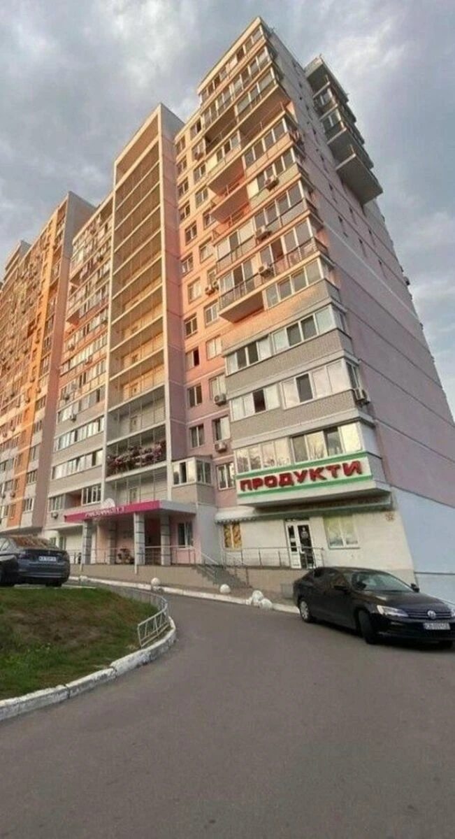 Apartment for rent 1 room, 22 m², 1st fl./12 floors. 24, Raketna 24, Kyiv. 