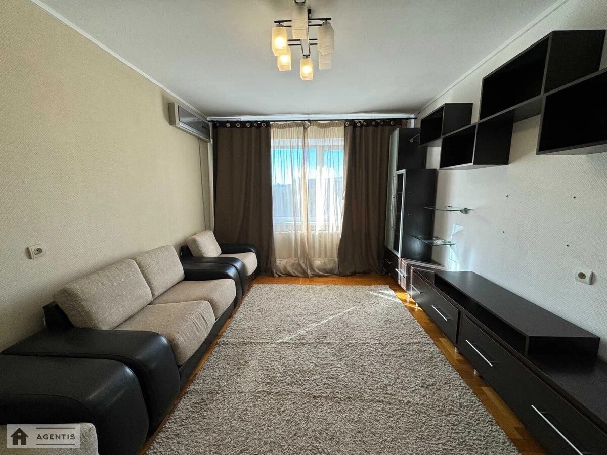 Здам квартиру 2 кімнати, 55 m², 7 пов./16 поверхів. 1, Леся Курбаса 1, Київ. 