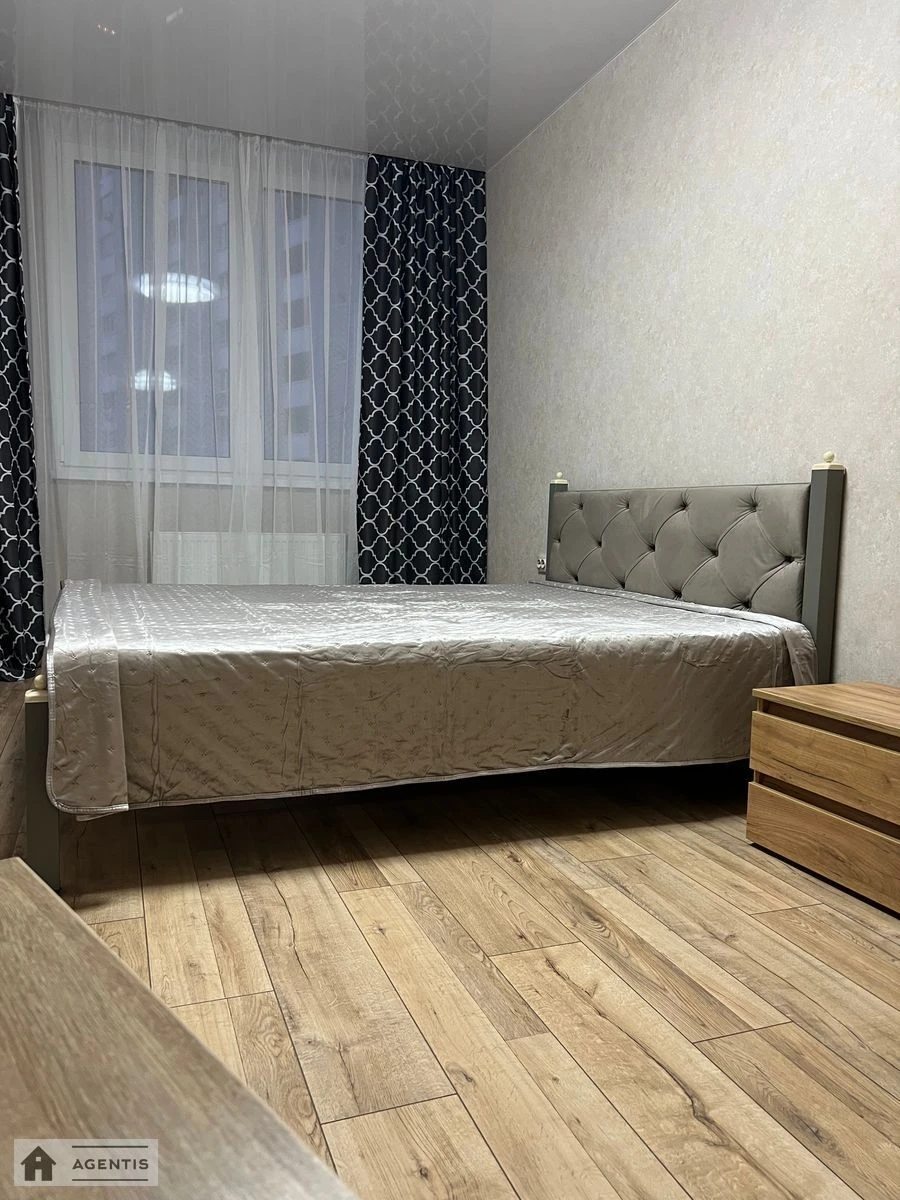 Apartment for rent 1 room, 51 m², 11th fl./25 floors. 3, Baltiyskiy 3, Kyiv. 