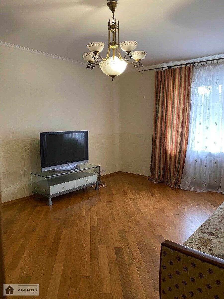 Apartment for rent 3 rooms, 120 m², 2nd fl./23 floors. 12, Ihorya Shamo bulv. Oleksiya Davydova, Kyiv. 