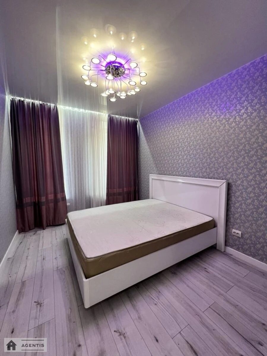 Apartment for rent 2 rooms, 41 m², 2nd fl./6 floors. 1, Tadeya Rylskoho vul., Kyiv. 