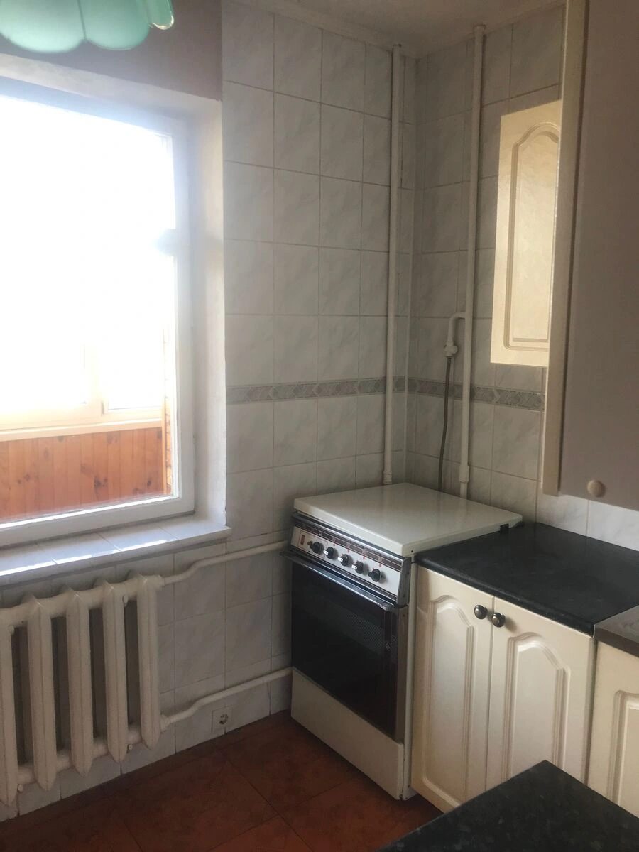 Здам квартиру 1 кімната, 36 m², 7 пов./9 поверхів. 4, Кикабидзе , Київ. 