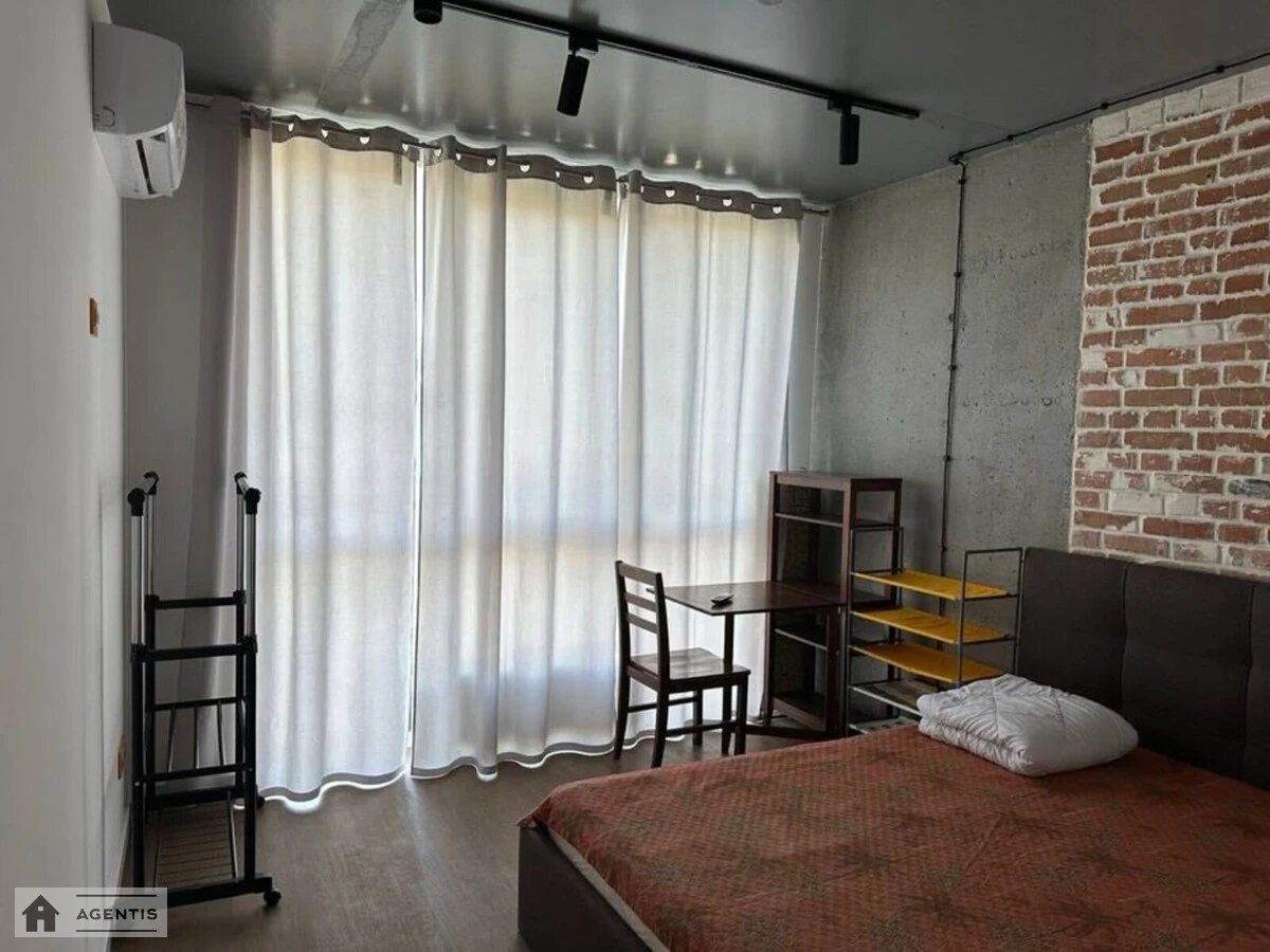 Сдам квартиру 1 комната, 43 m², 3 эт./25 этажей. 10, Віктора Некрасова вул. (Північно-Сирецька), Киев. 