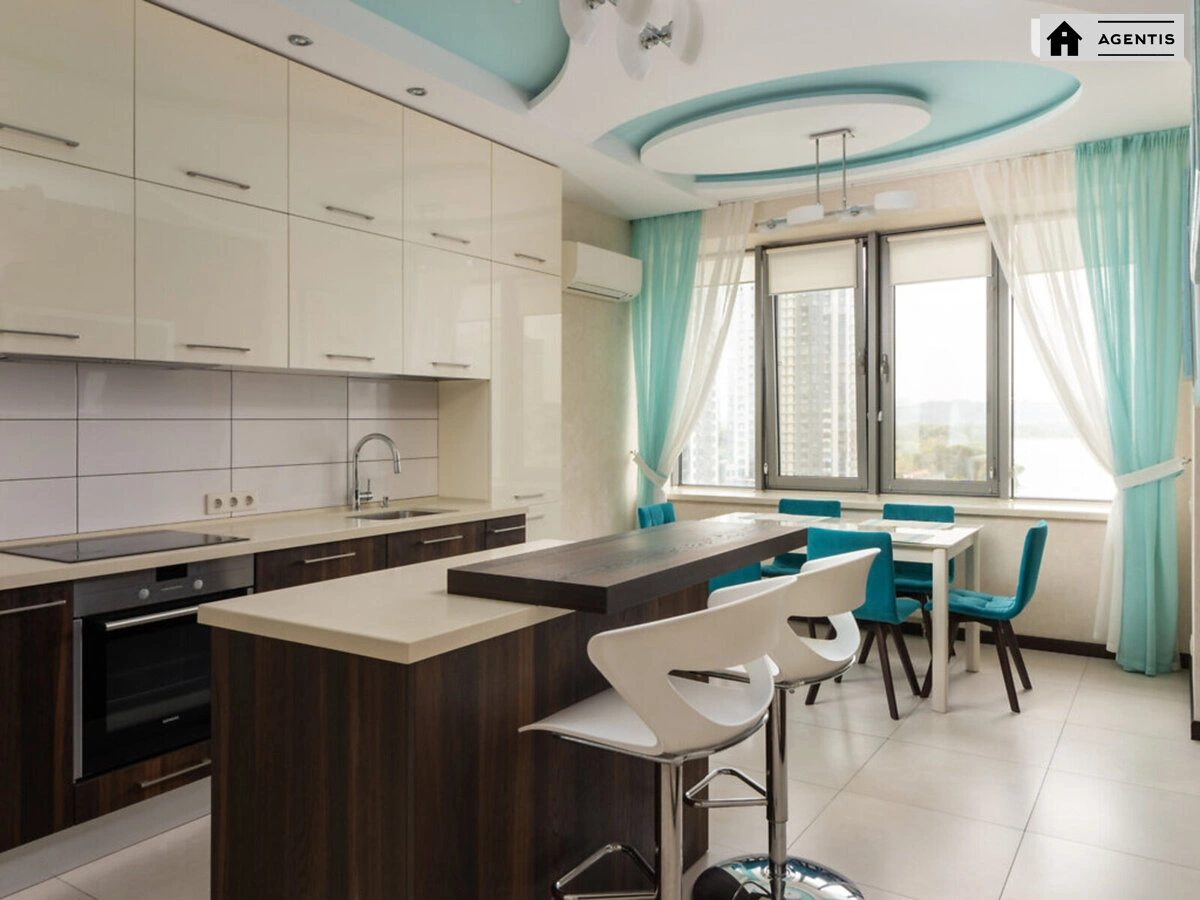 Apartment for rent 2 rooms, 95 m², 8th fl./23 floors. 14, Dniprovs'ka embankment 14, Kyiv. 