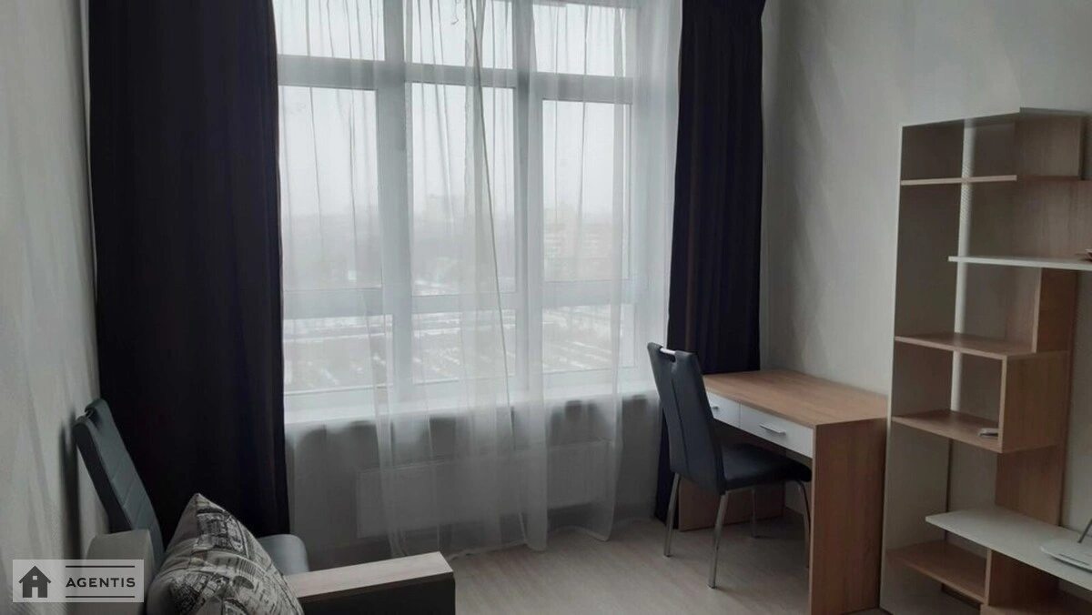 Apartment for rent 1 room, 42 m², 10th fl./16 floors. 52, Tyraspolska 52, Kyiv. 