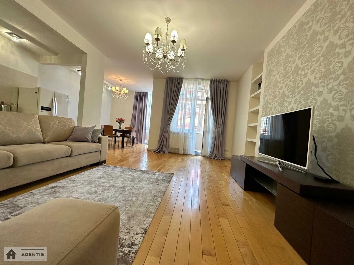 Apartment for rent 3 rooms, 130 m², 17th fl./25 floors. 32, Yevhena Konovaltsya vul. Shchorsa, Kyiv. 