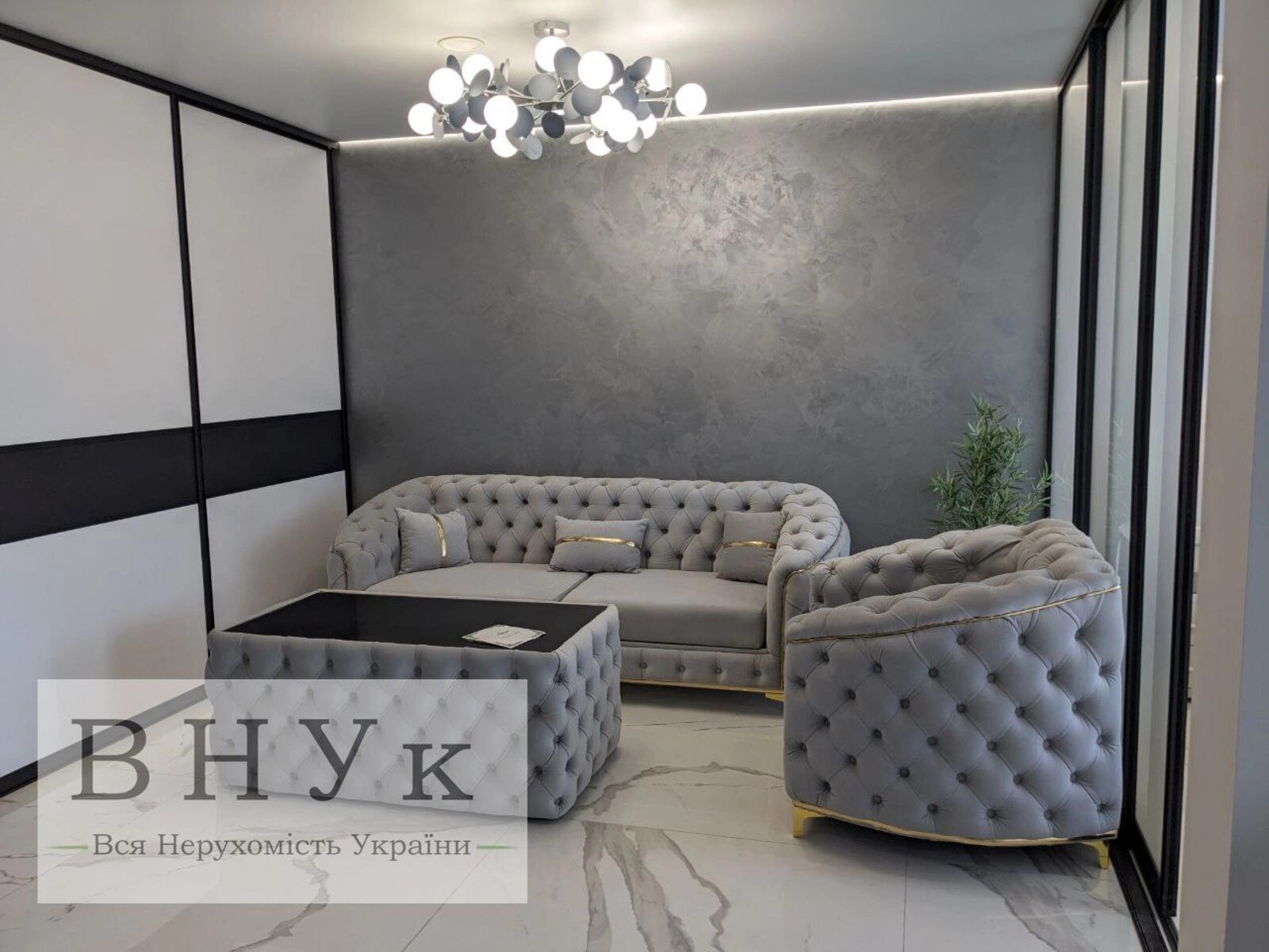 Apartments for sale 2 rooms, 55 m², 5th fl./5 floors. Za Rudkoyu prov., Ternopil. 