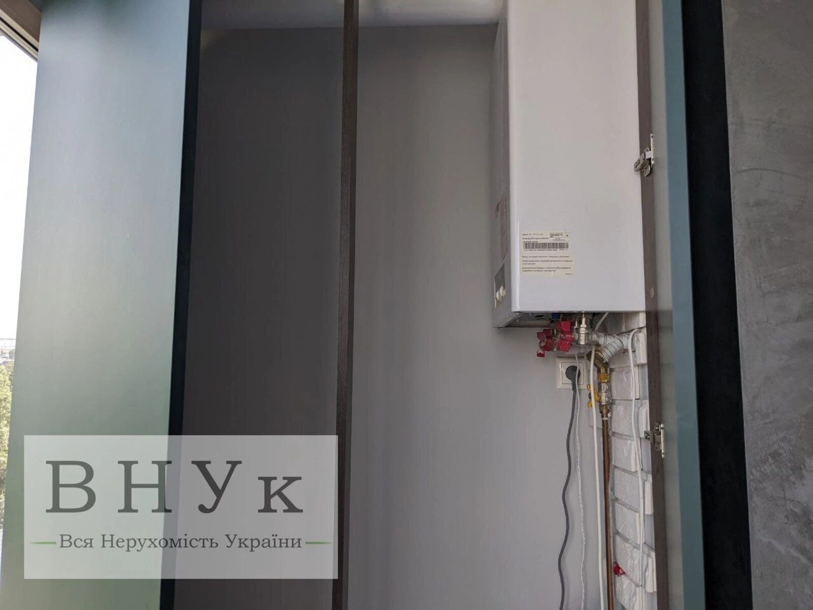 Продаж квартири 2 кімнати, 55 m², 5 пов./5 поверхів. За Рудкою пров., Тернопіль. 