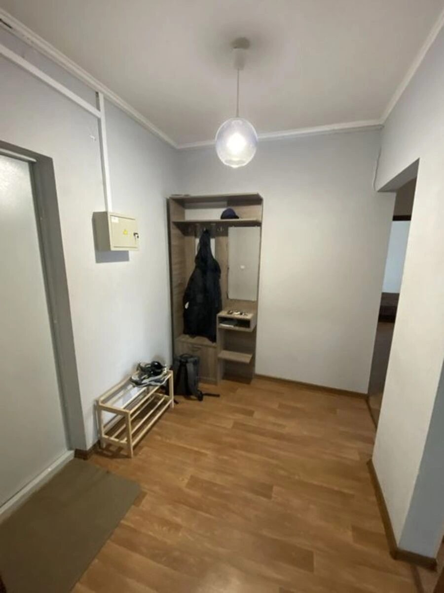 Здам квартиру 2 кімнати, 63 m², 24 пов./25 поверхів. Софії Русової вул., Київ. 