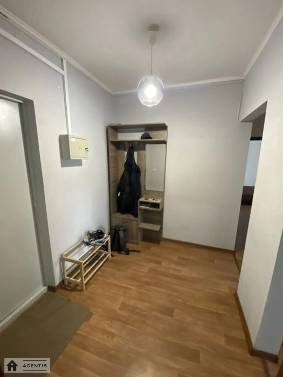 Здам квартиру 2 кімнати, 63 m², 24 пов./25 поверхів. Софії Русової вул., Київ. 