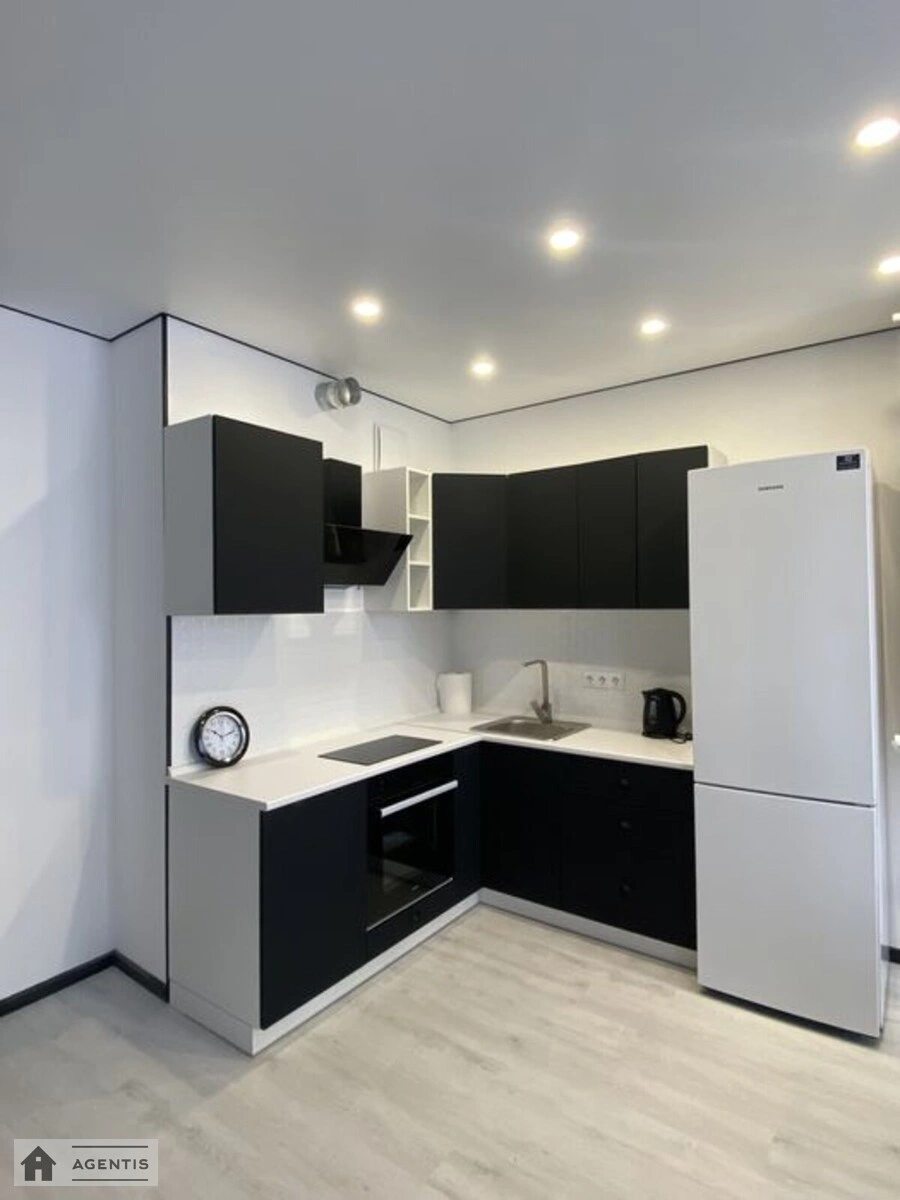 Сдам квартиру 1 комната, 36 m², 19 эт./24 этажа. Правды, Киев. 