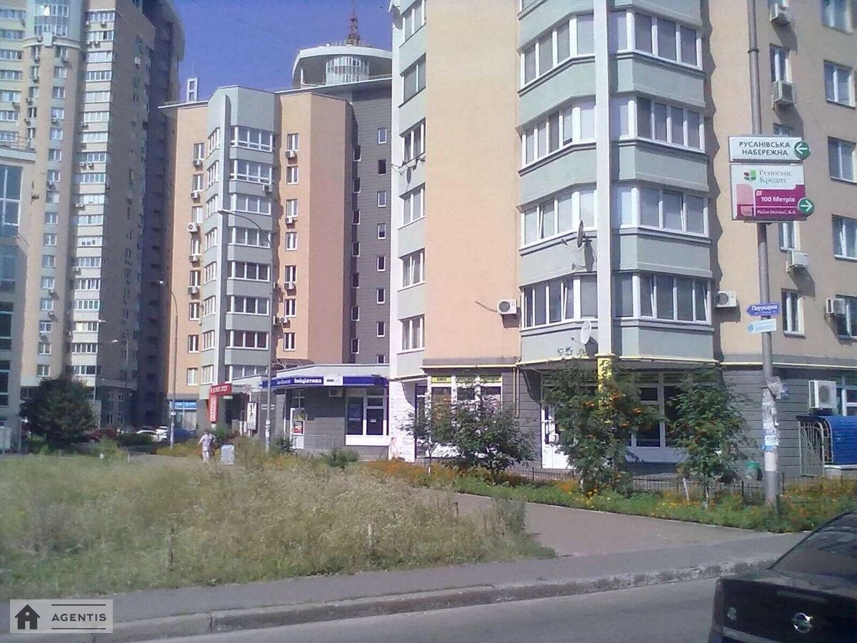 Apartment for rent 4 rooms, 120 m², 9th fl./9 floors. 4, Rayisy Okipnoyi vul., Kyiv. 