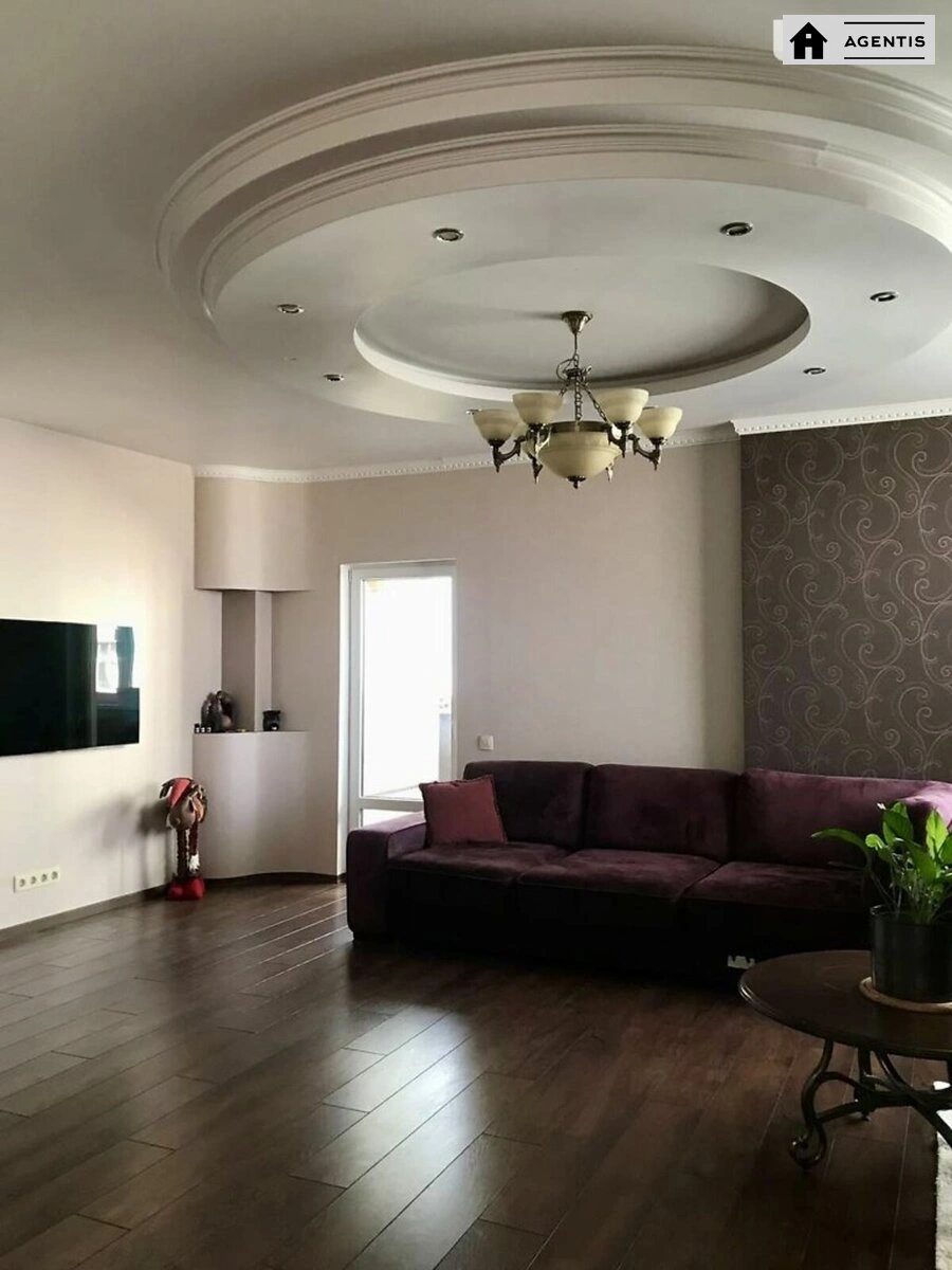 Apartment for rent 3 rooms, 127 m², 12th fl./25 floors. 4, Valeriya Lobanovskoho prosp. Chervonozoryanyy, Kyiv. 