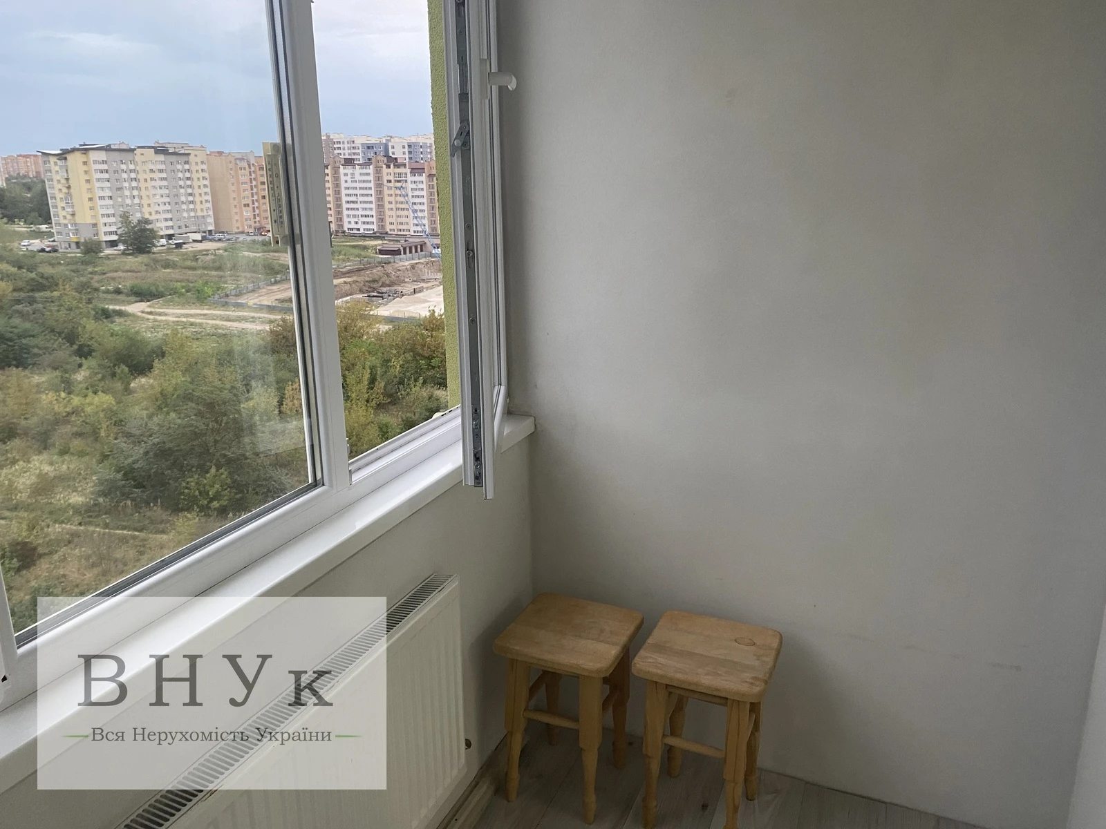 Apartments for sale 1 room, 49 m², 9th fl./10 floors. Heroyiv Chornobylya , Ternopil. 