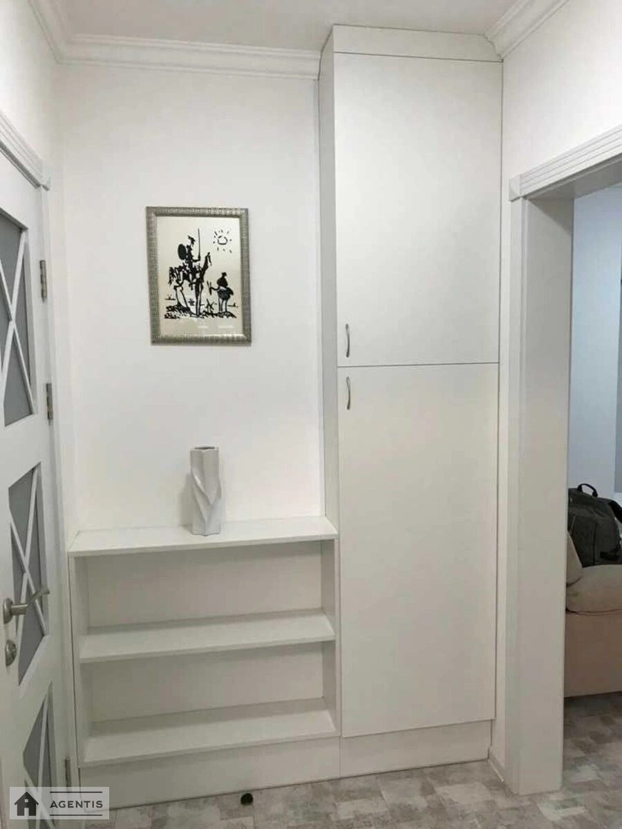 Сдам квартиру 1 комната, 48 m², 17 эт./25 этажей. 5, Сергія Данченка вул., Киев. 