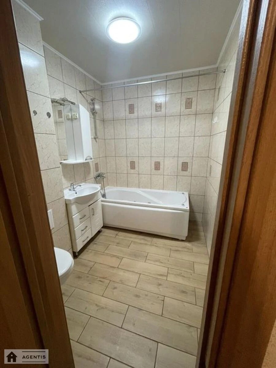 Сдам квартиру 1 комната, 45 m², 14 эт./25 этажей. 14, Петра Калнишевського вул. (Михайла Майорова), Киев. 