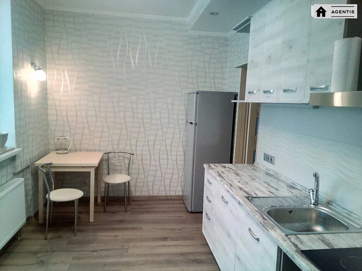 Сдам квартиру 1 комната, 44 m², 14 эт./26 этажей. 3, Коперника 3, Киев. 