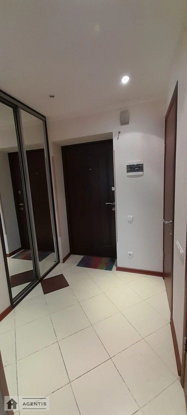 Apartment for rent 1 room, 36 m², 8th fl./10 floors. 18, Klovskiy 18, Kyiv. 