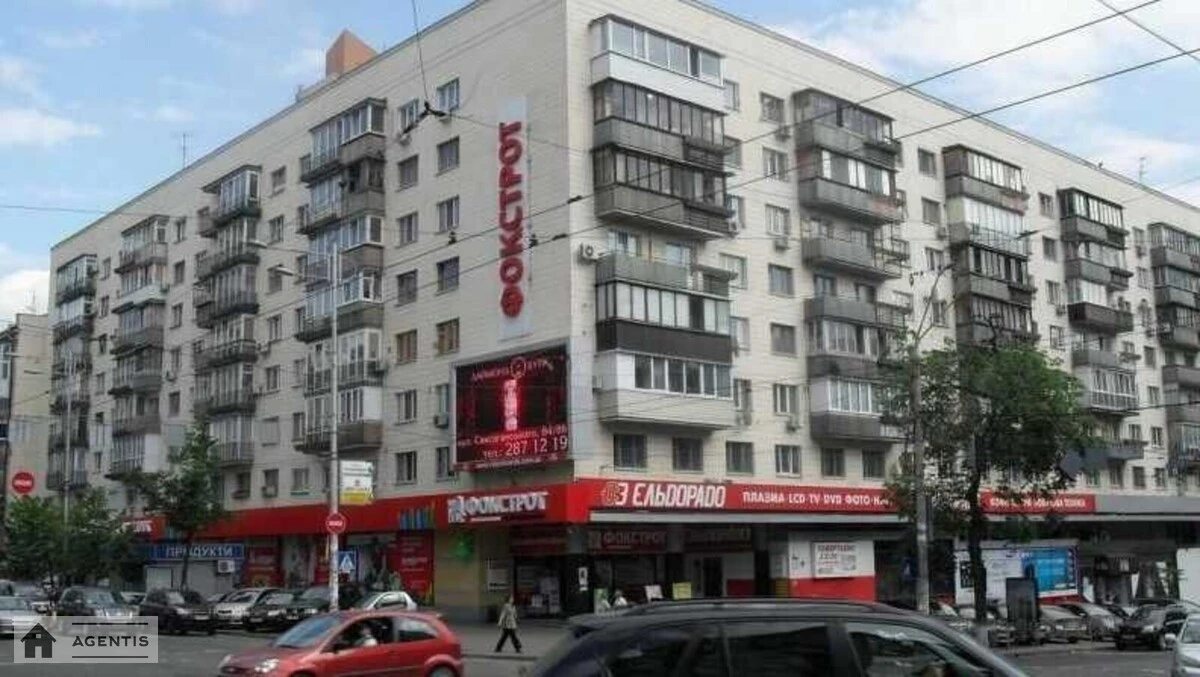 Сдам квартиру 2 комнаты, 50 m², 8 эт./8 этажей. 45, Большая Васильковская 45, Киев. 