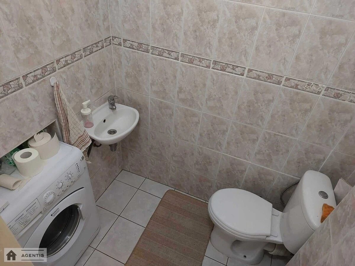 Здам квартиру 1 кімната, 45 m², 9 пов./16 поверхів. Ревуцького, Київ. 