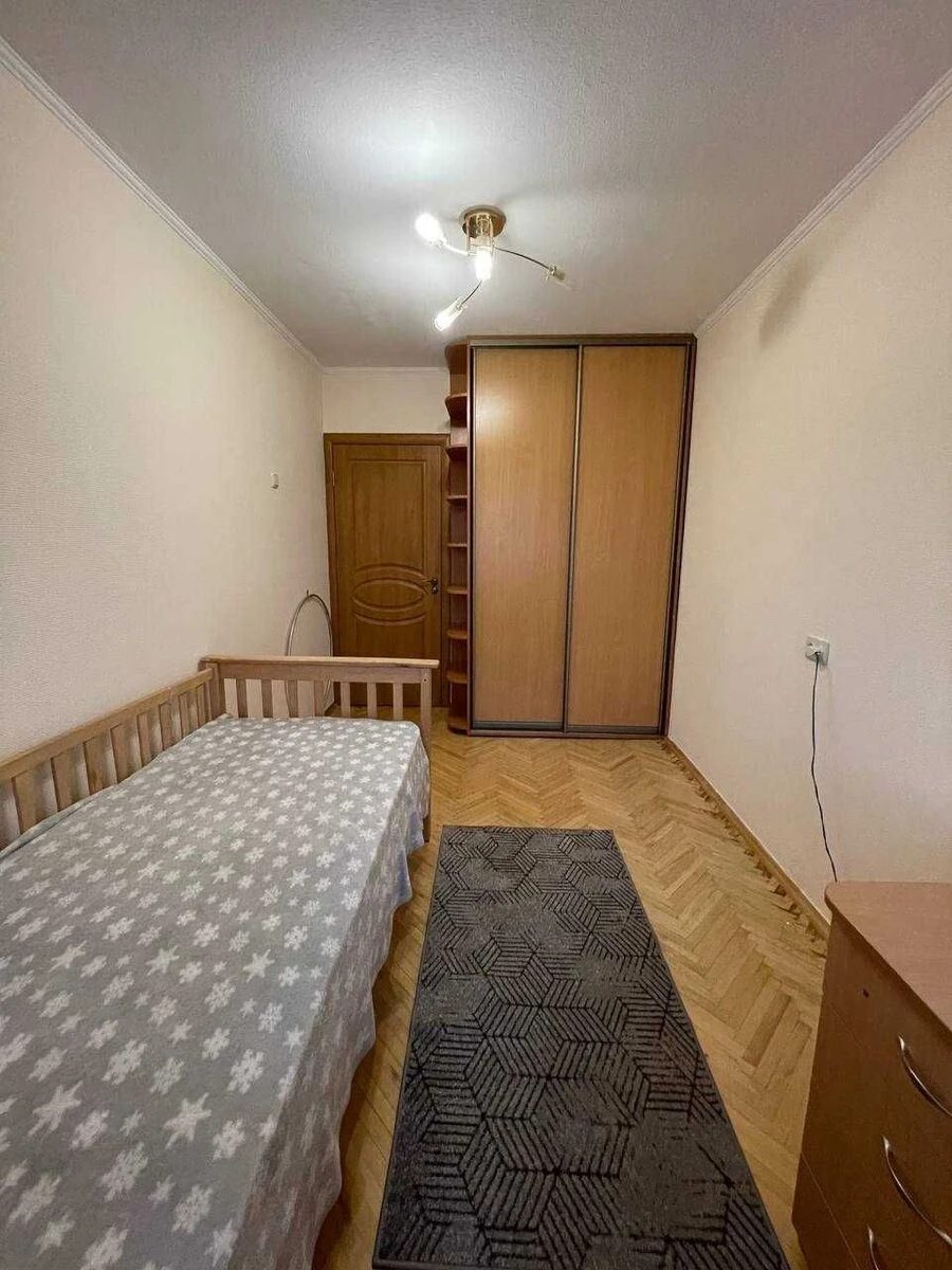 Сдам квартиру 2 комнаты, 48 m², 10 эт./12 этажей. 7, Дарницкий 7, Киев. 