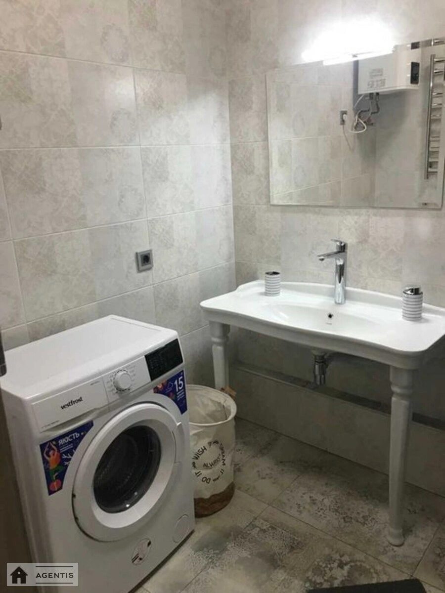 Здам квартиру 1 кімната, 38 m², 8 пов./22 поверхи. Дарницький район, Київ. 