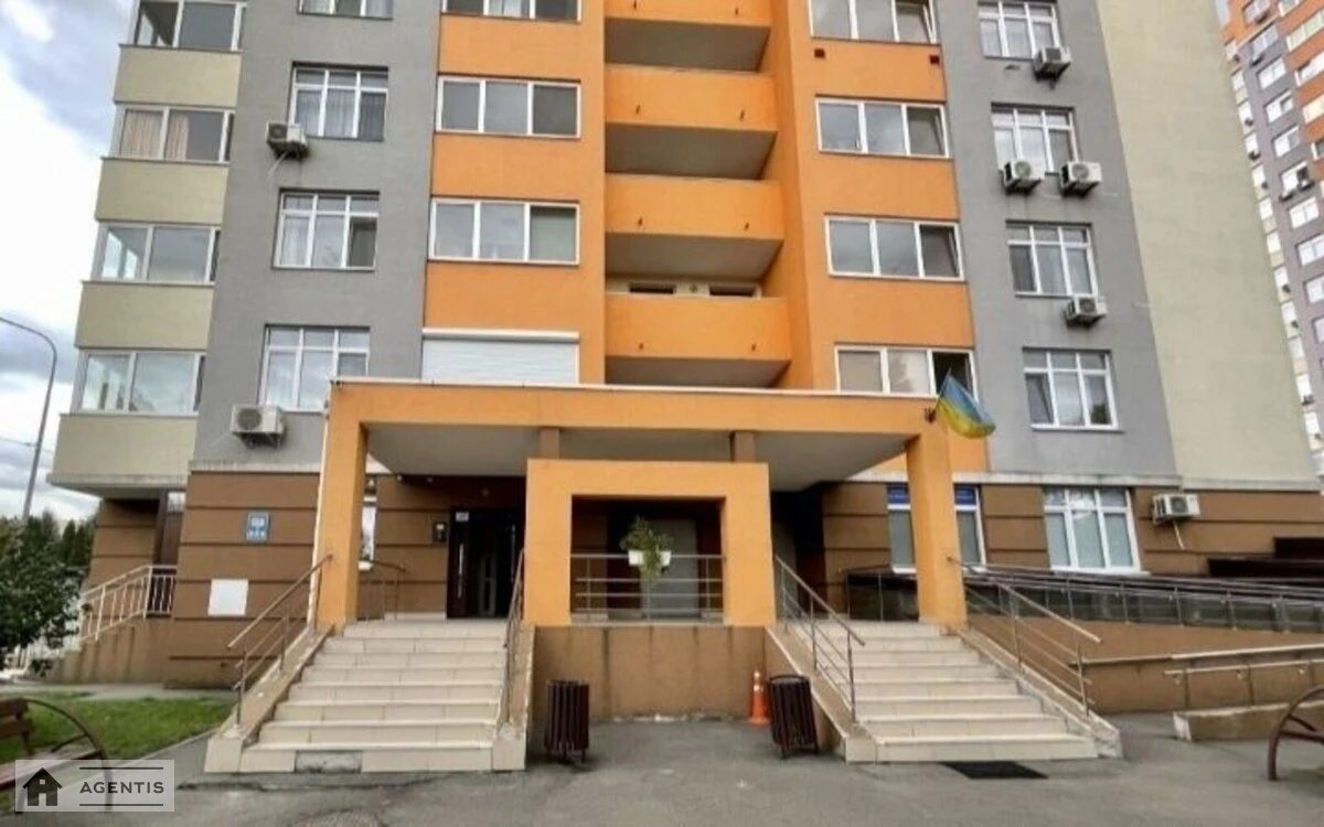 Apartment for rent 1 room, 57 m², 7th fl./16 floors. 46, Lyubomyra Huzara prosp. Kosmonavta Komarova, Kyiv. 