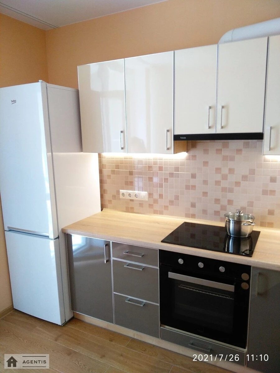 Apartment for rent 1 room, 40 m², 8th fl./16 floors. 58, Tyraspolska 58, Kyiv. 