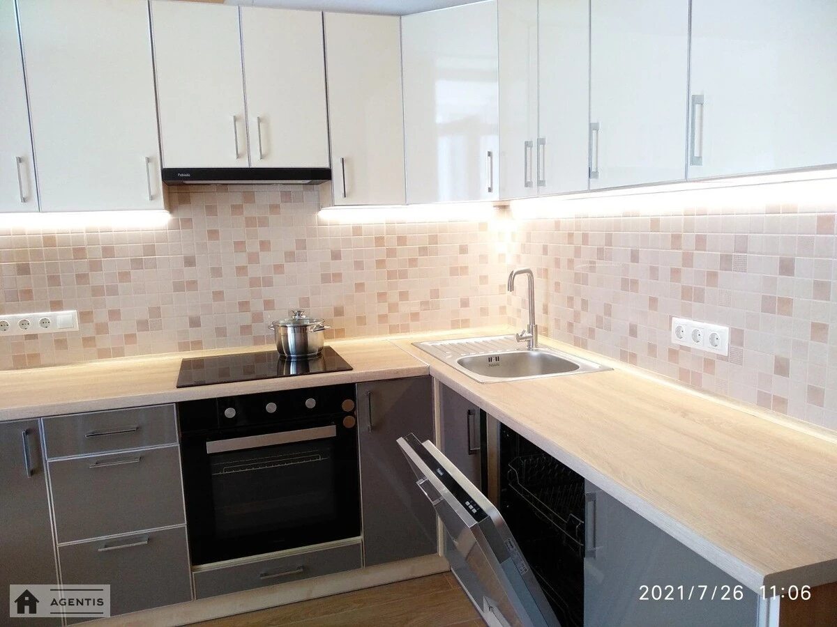 Apartment for rent 1 room, 40 m², 8th fl./16 floors. 58, Tyraspolska 58, Kyiv. 