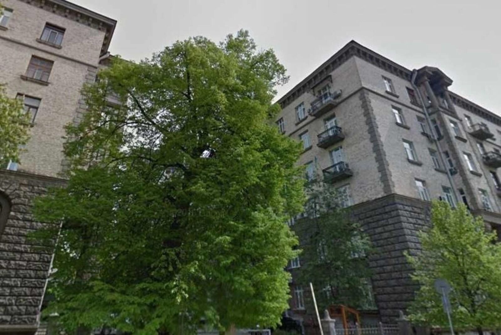 Apartment for rent 2 rooms, 70 m², 6th fl./6 floors. 3, Bankova 3, Kyiv. 