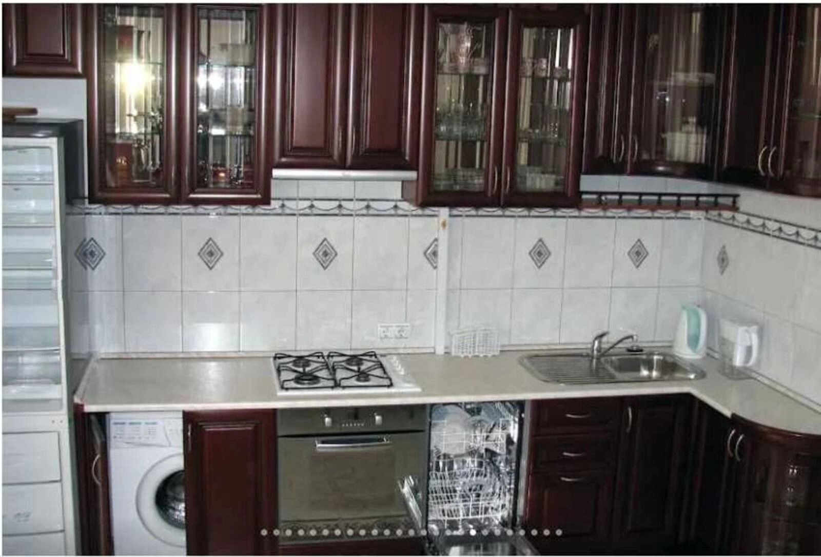 Apartment for rent 2 rooms, 70 m², 6th fl./6 floors. 3, Bankova 3, Kyiv. 