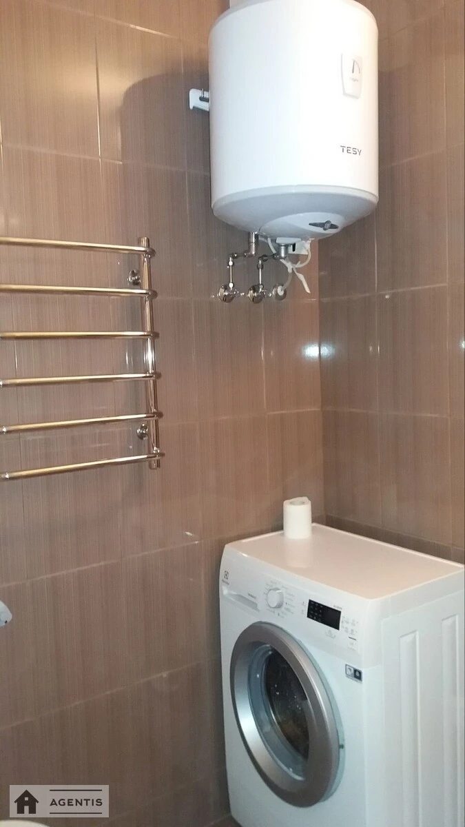 Сдам квартиру 1 комната, 42 m², 20 эт./25 этажей. 3, Софії Русової вул., Киев. 