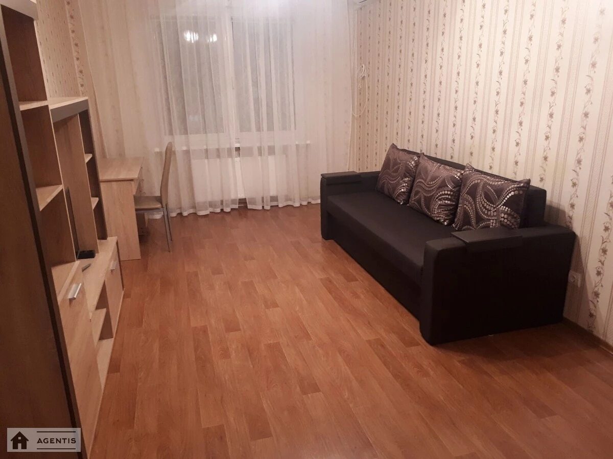 Здам квартиру 1 кімната, 42 m², 20 пов./25 поверхів. 3, Софії Русової вул., Київ. 