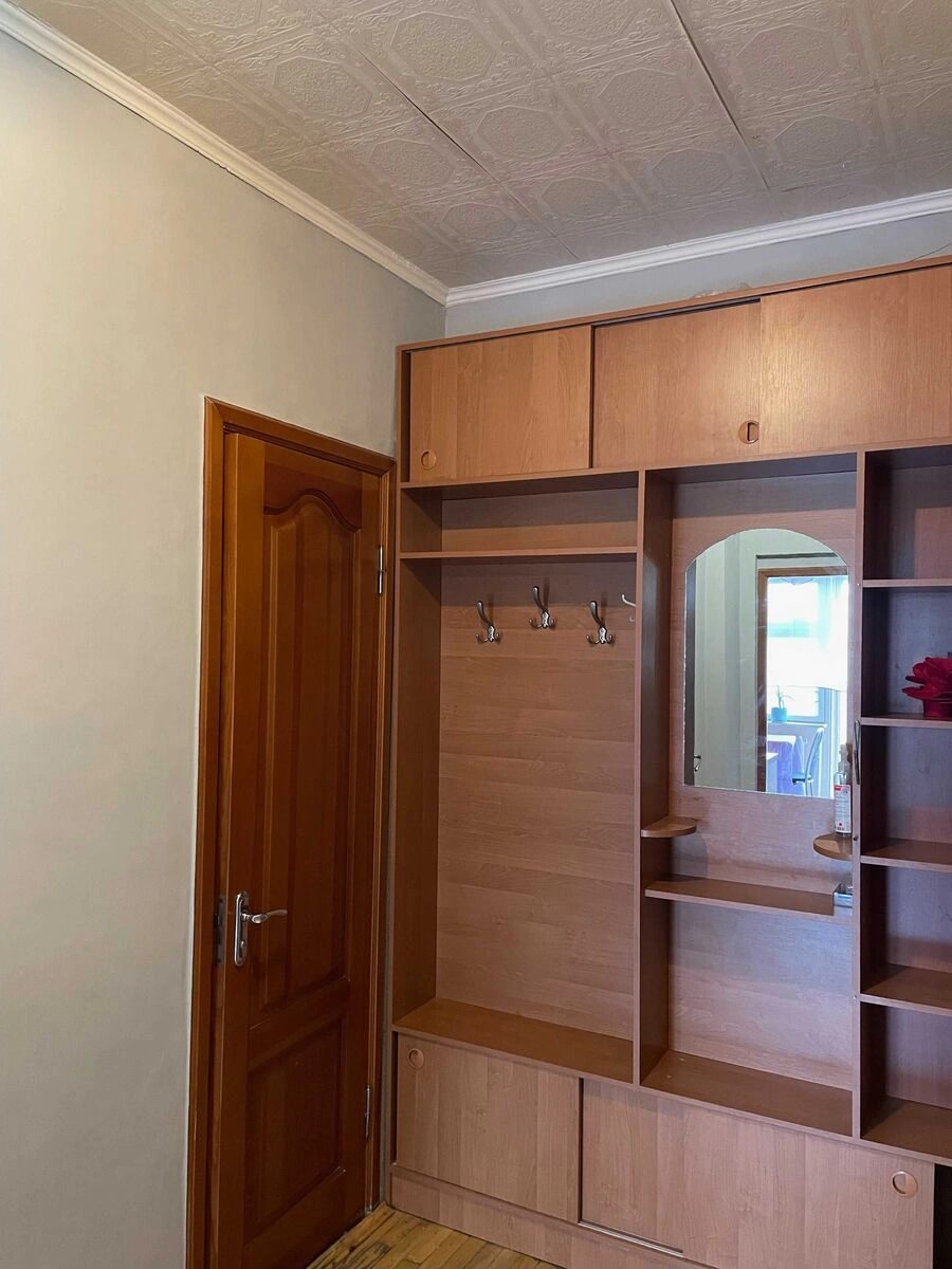 Здам квартиру 1 кімната, 45 m², 5 пов./18 поверхів. 10, Лариси Руденко вул., Київ. 