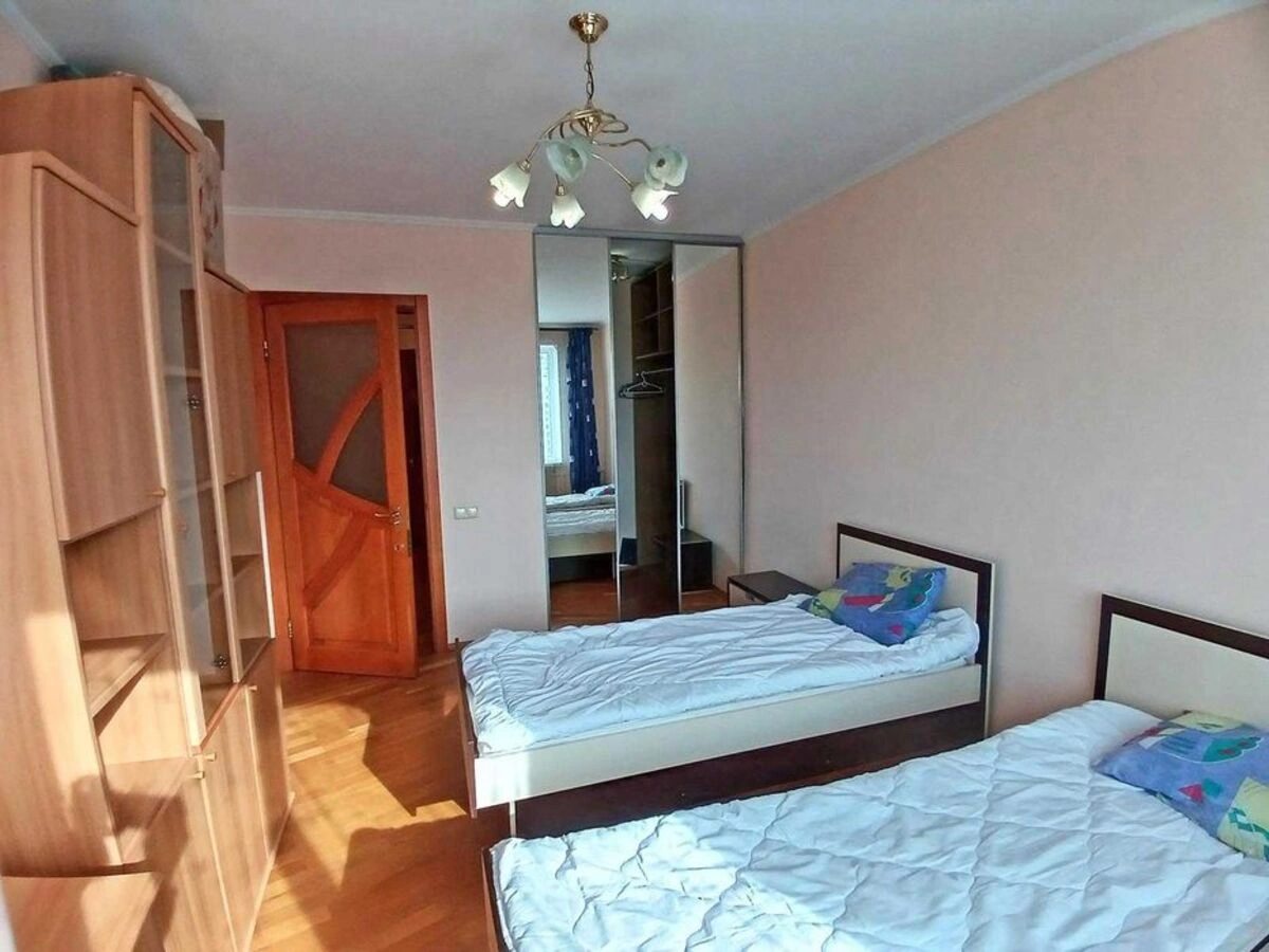 Apartment for rent 4 rooms, 126 m², 14th fl./22 floors. 21, Lesi Ukrayinky 21, Kyiv. 