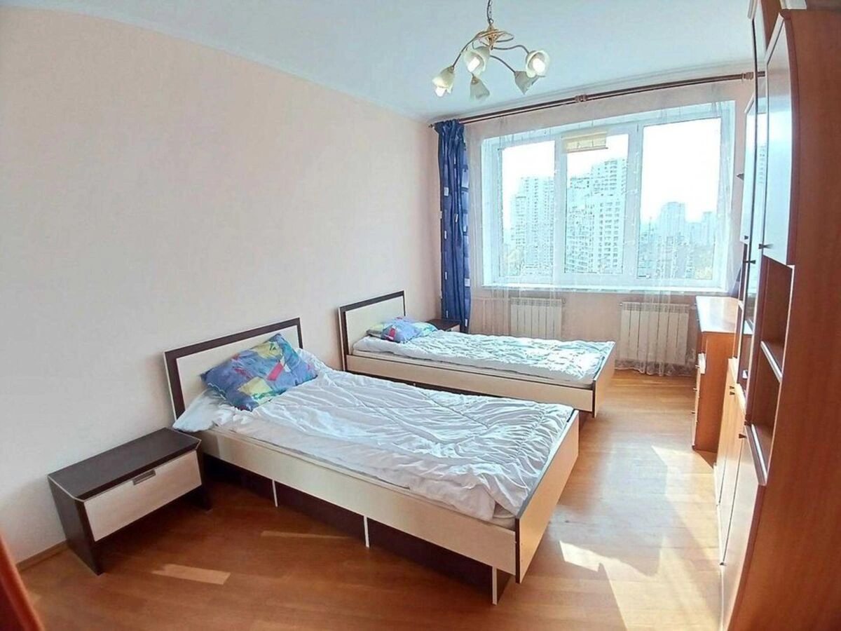 Apartment for rent 4 rooms, 126 m², 14th fl./22 floors. 21, Lesi Ukrayinky 21, Kyiv. 