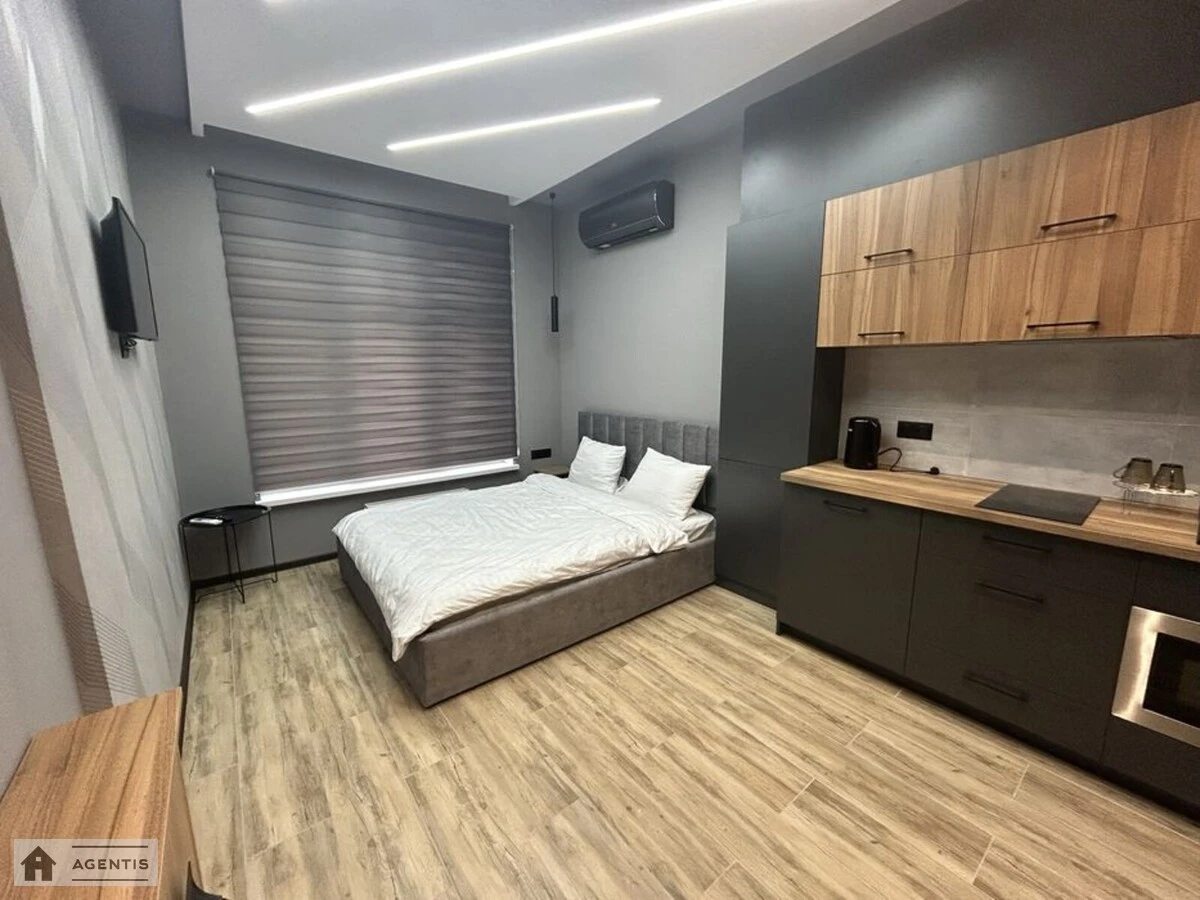 Здам квартиру 1 кімната, 25 m², 1 пов./10 поверхів. 17, Михайла Бойчука вул. (Васо Кіквідзе), Київ. 