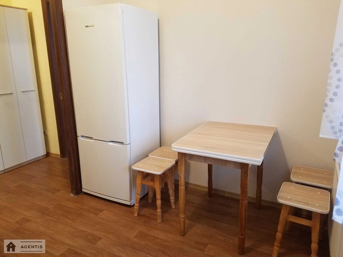 Здам квартиру 1 кімната, 40 m², 23 пов./24 поверхи. 5, Самійла Кішки вул. (Маршала Конєва), Київ. 