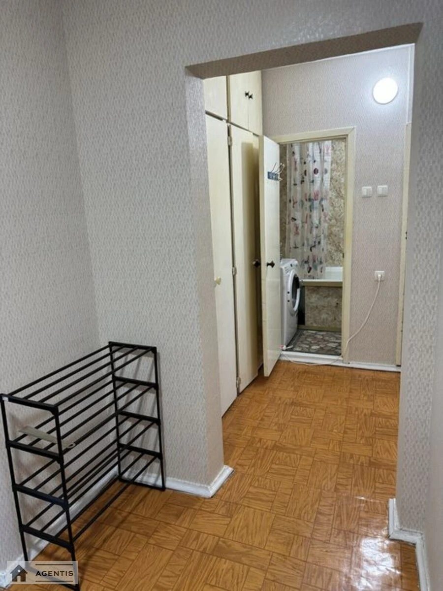 Apartment for rent 2 rooms, 50 m², 3rd fl./16 floors. 3, Kostyantyna Dankevycha vul., Kyiv. 