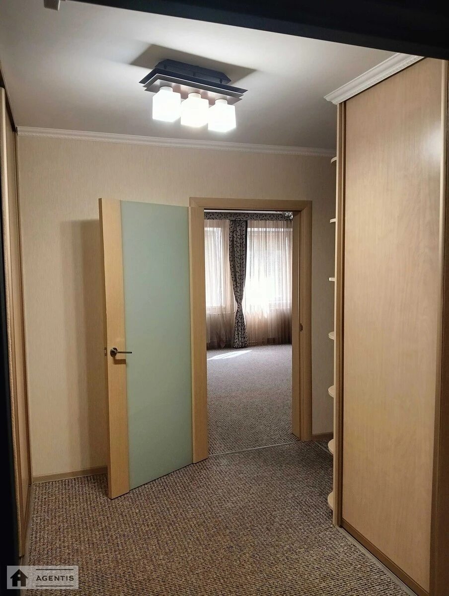 Сдам квартиру 1 комната, 54 m², 18 эт./21 этаж. 12, Братства тарасівців вул. (Декабристів), Киев. 