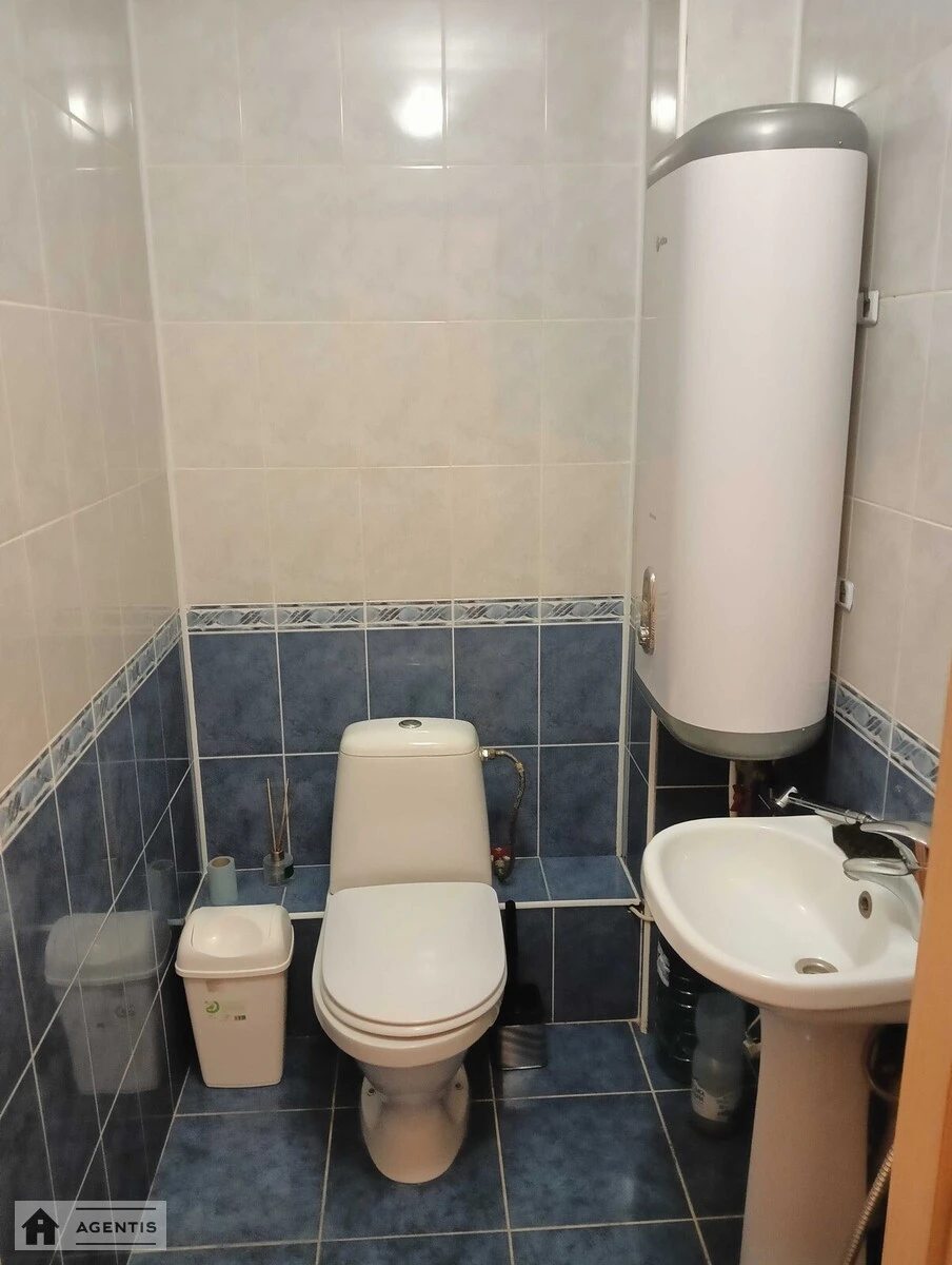 Сдам квартиру 1 комната, 54 m², 18 эт./21 этаж. 12, Братства тарасівців вул. (Декабристів), Киев. 