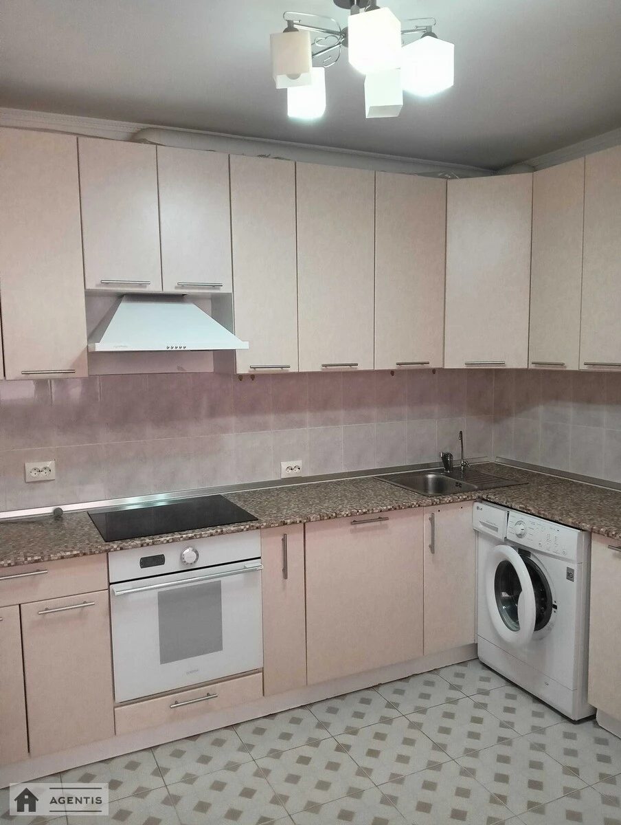 Сдам квартиру 1 комната, 54 m², 18 эт./21 этаж. 12, Братства тарасівців вул. (Декабристів), Киев. 