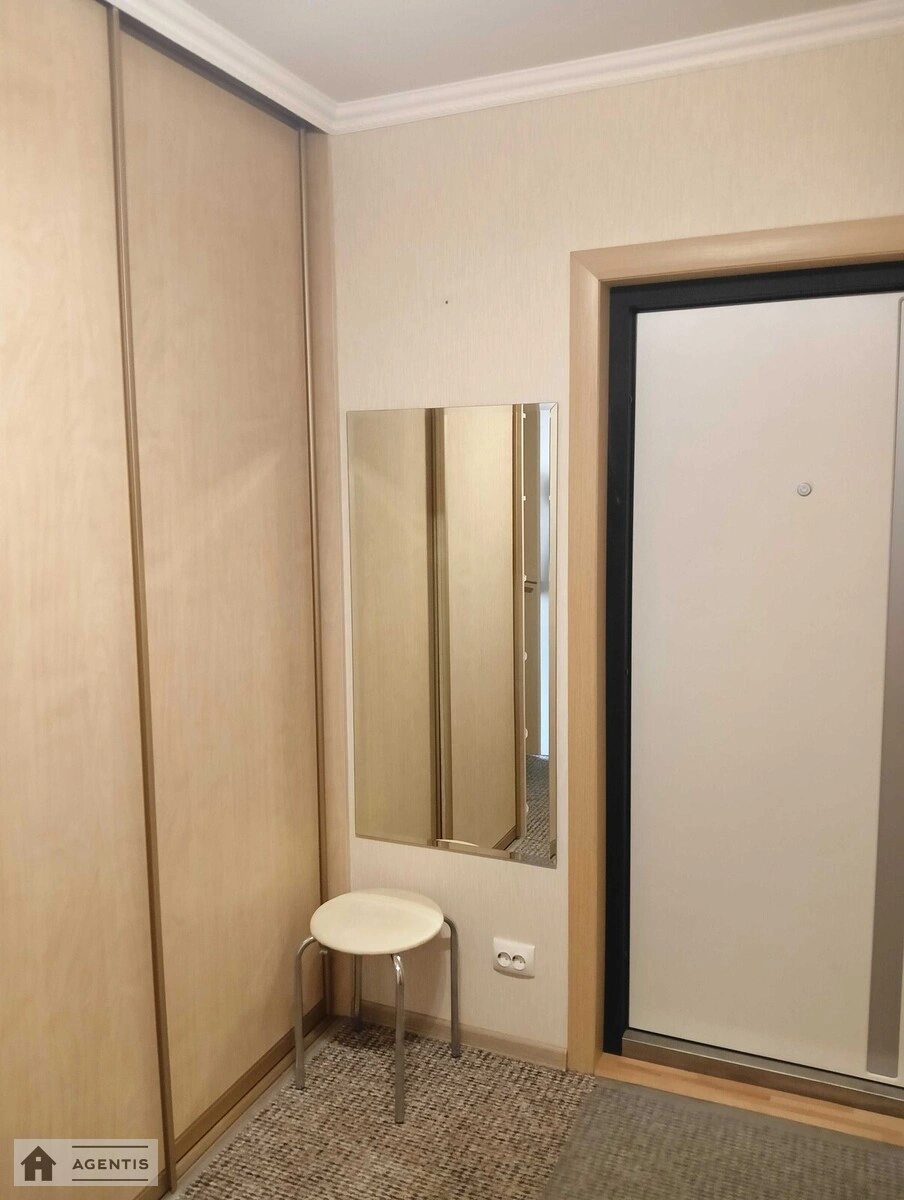 Сдам квартиру 1 комната, 54 m², 18 эт./21 этаж. 12, Братства тарасівців вул. (Декабристів), Киев. 