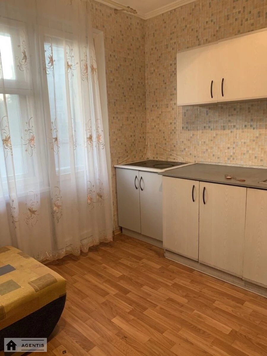 Здам квартиру 2 кімнати, 55 m², 2 пов./14 поверхів. 13, Миропільська 13, Київ. 