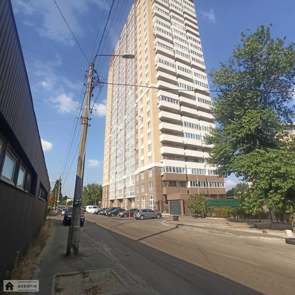 Здам квартиру 1 кімната, 30 m², 22 пов./25 поверхів. 14, Гродненська 14, Київ. 