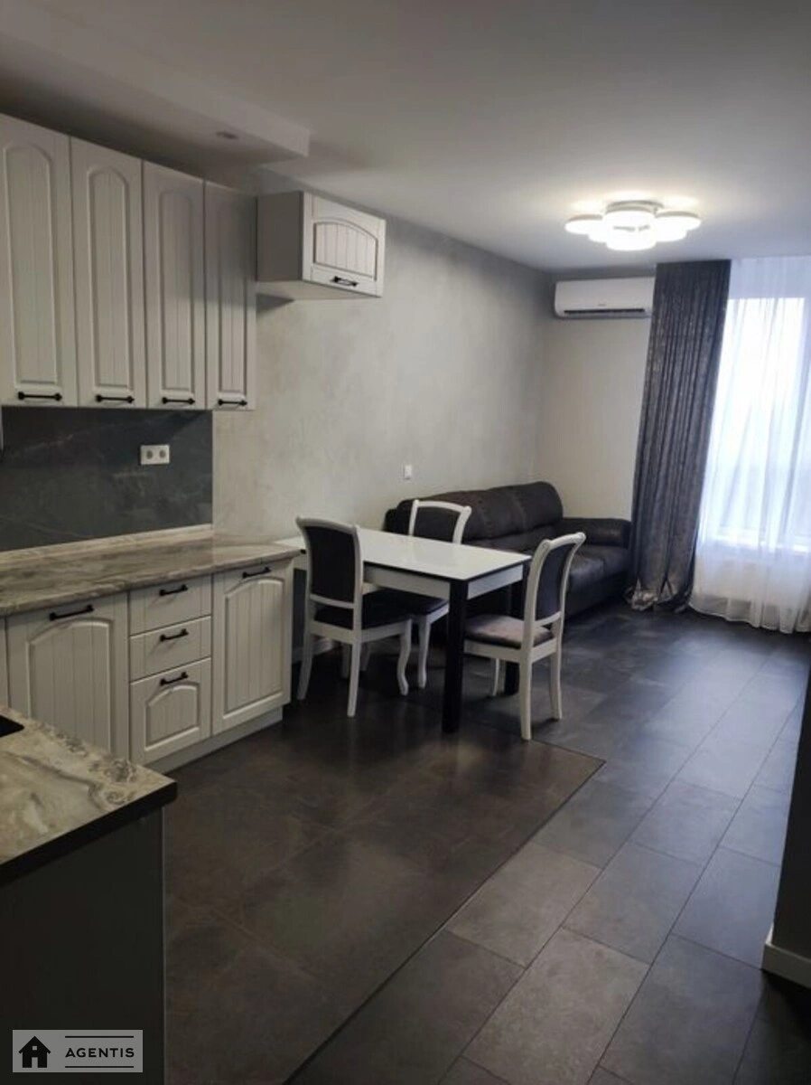 Apartment for rent 1 room, 45 m², 7th fl./25 floors. 25, Oleny Telihy vul., Kyiv. 