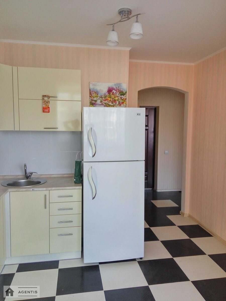 Apartment for rent 1 room, 39 m², 7th fl./9 floors. 20, Lesi Ukrayinky , Sofiyivska Borshchahivka. 